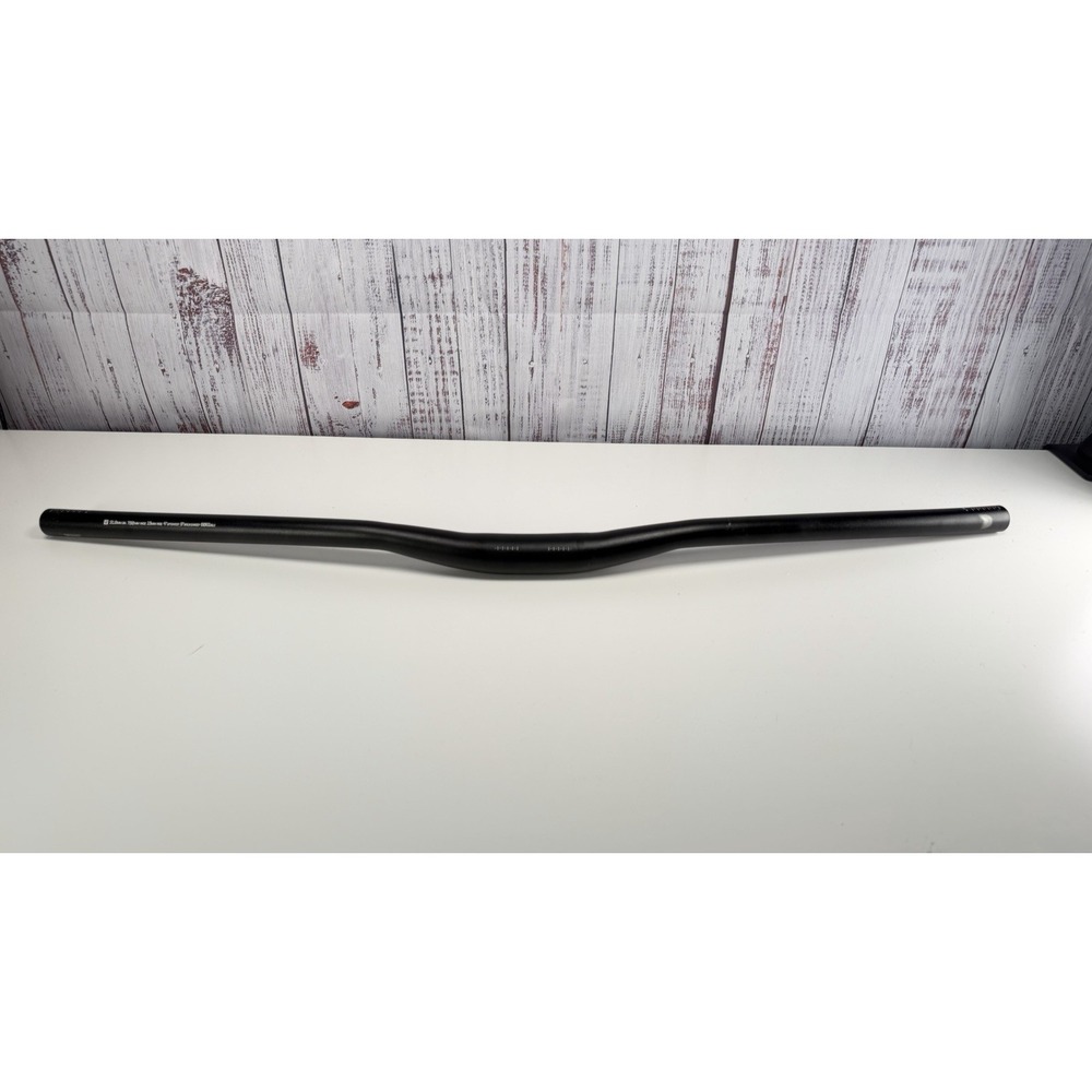 Bontrager Rhythm Comp Handlebar 31.8 Clamp 750mm Width 15 Degree Rise